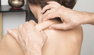 масаж при цервикална остеохондроза